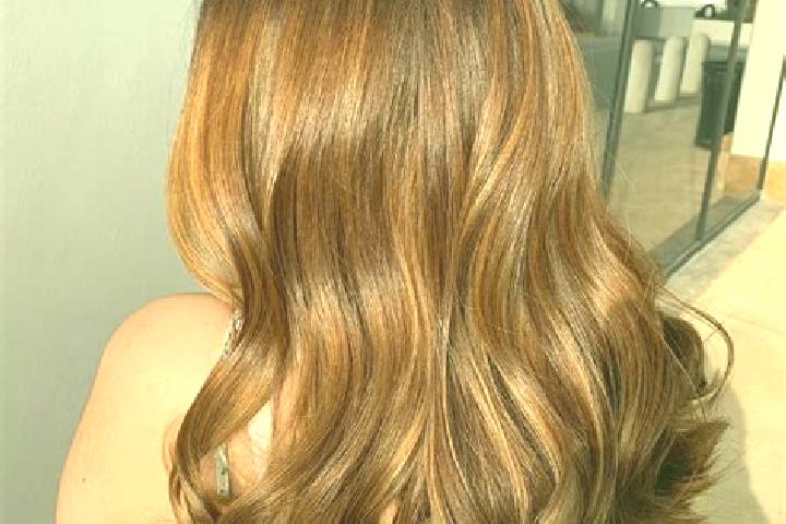 Emma, 33, a chestnut brown-eyed slavic companion based in La Trinidad Chautenco. Offering Domination, Travel Companion, Tantra. Available for incall and outc...