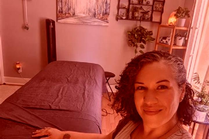 Emma, 33, a chestnut grey-eyed indian companion based in Axochiapan. Offering Erotic Massage, Overnight, Massage. Available for incall and outcall, day and e...