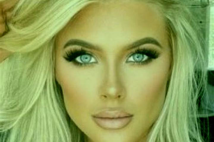 Emma, 33, a platinum blonde grey-eyed indian companion based in Villa Sarmiento. Offering Striptease, Girlfriend Experience, Couples, A-Level, 69. Available ...