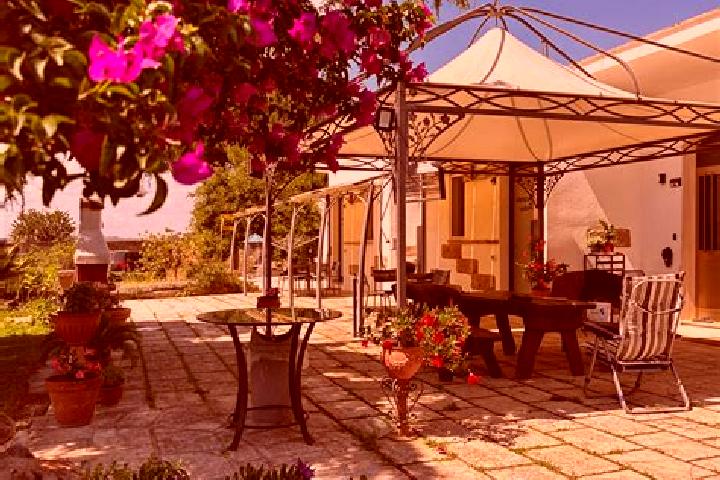 Emma, 33 — Escort in Acquarica del Capo, Italy