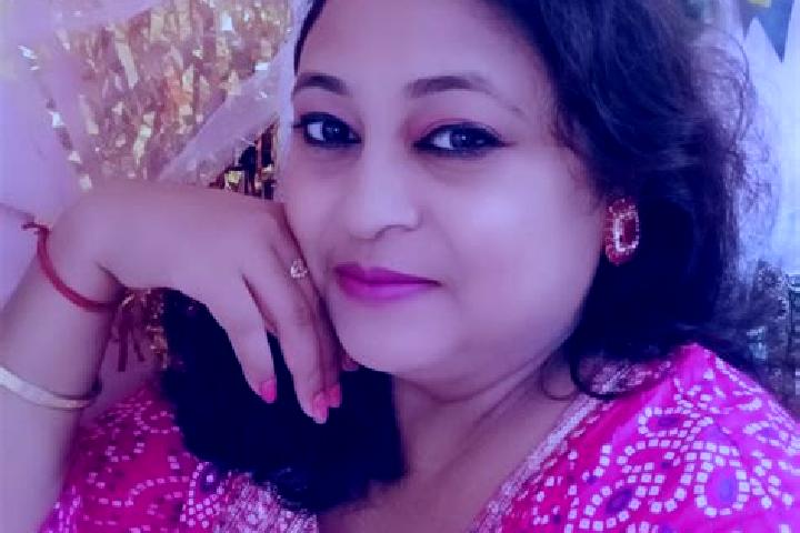 Emma, 33 — Escort in Barasat, India