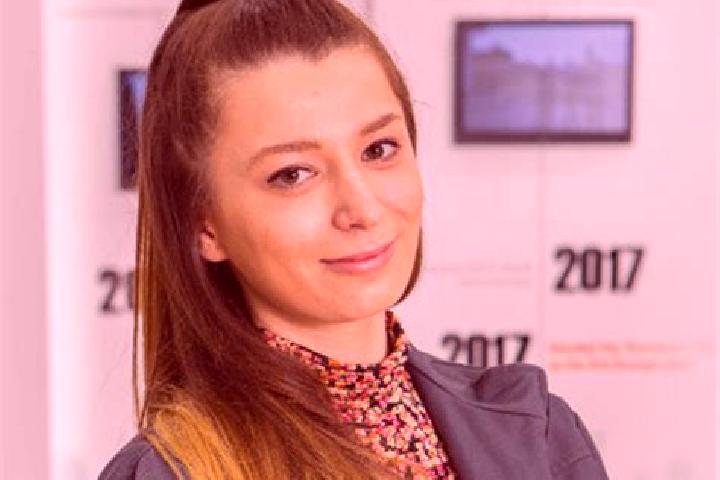 Emma, 33 — Escort in Ivancsa, Hungary