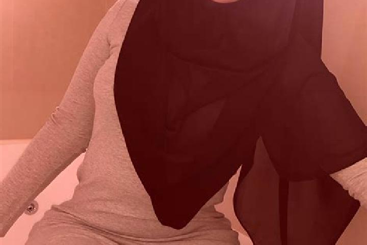 Emma, 33 — Escort in Kirsh, Yemen
