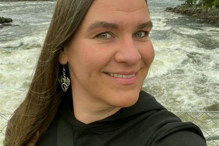 Emma, 33 — Escort in Roebaeck, Sweden