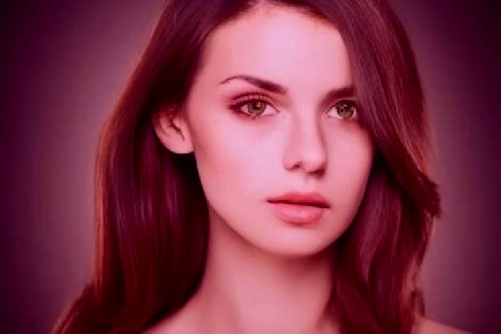 Emma, 34, a auburn amber-eyed indian companion based in Schattendorf. Offering Duos, Erotic Massage, Massage, Girlfriend Experience. Available for incall and...