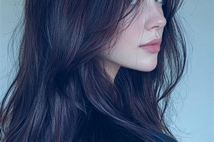 Emma, 34, a auburn brown-eyed european companion based in Trhovy Stepanov. Offering Overnight, Fetish, CIM. Available for incall and outcall, day and evening...