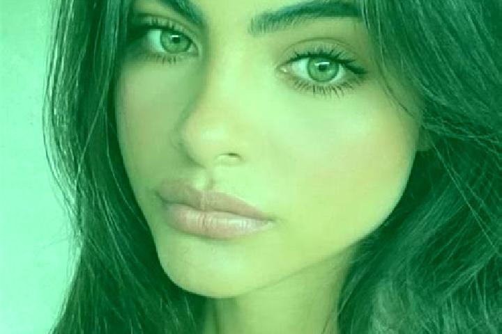 Emma, 34, a black hazel-eyed caucasian companion based in Ganhiba. Offering Striptease, Dinner Date, BDSM, Deep French Kissing, Girlfriend Experience. Availa...