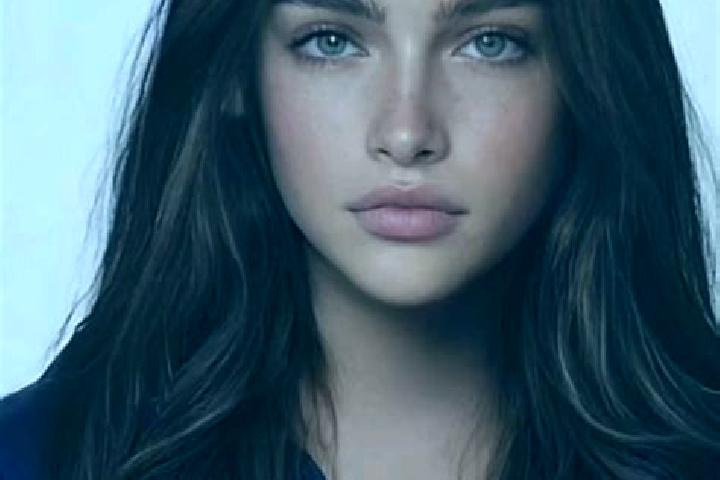 Emma, 34, a brunette blue-eyed indian companion based in South Vinemont. Offering Overnight, Roleplay, Dinner Date, Party Girl, Girlfriend Experience. Availa...