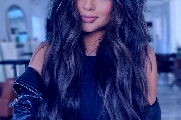 Emma, 34, a brunette dark-eyed caribbean companion based in Loa. Offering CIM, Striptease, Fetish, Party Girl. Available for incall and outcall, overnight bo...
