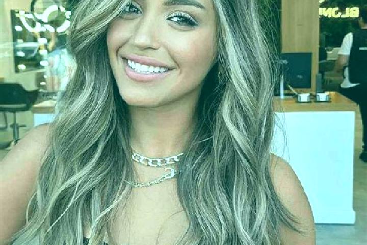 Emma, 34, a dark blonde brown-eyed middle eastern companion based in Paso de Ovejas. Offering Travel Companion, CIM. Available for incall and outcall, day an...