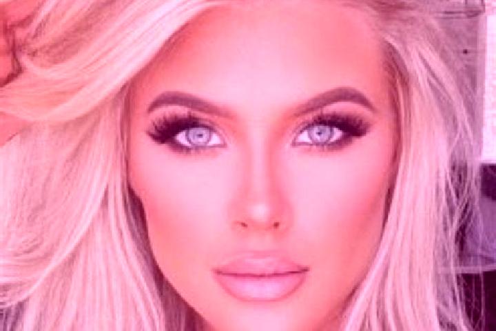 Emma, 34, a platinum blonde hazel-eyed ebony companion based in Alunis. Offering Couples, Tantra, Domination. Available for incall and outcall, day and eveni...