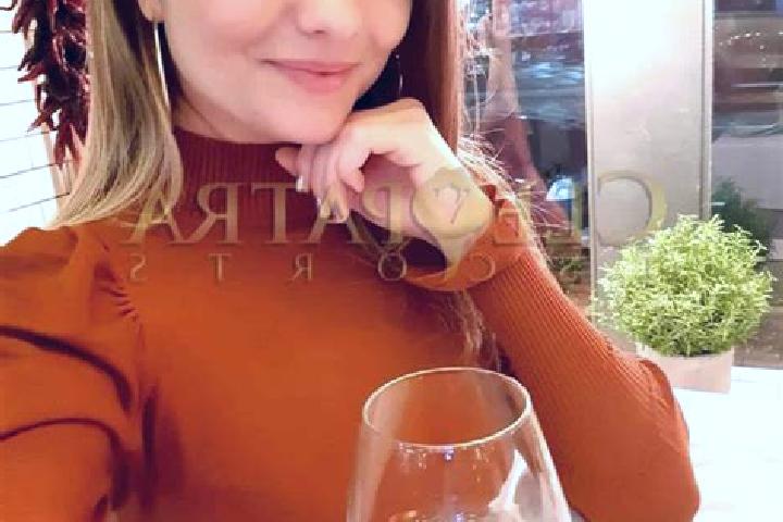 Emma, 34, a red dark-eyed european companion based in Bugaragara. Offering Dinner Date, Domination, OWO, Striptease. Available for incall and outcall, overni...