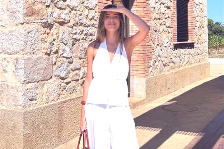 Emma, 34 — Escort in Pueyo de Santa Cruz, Spain