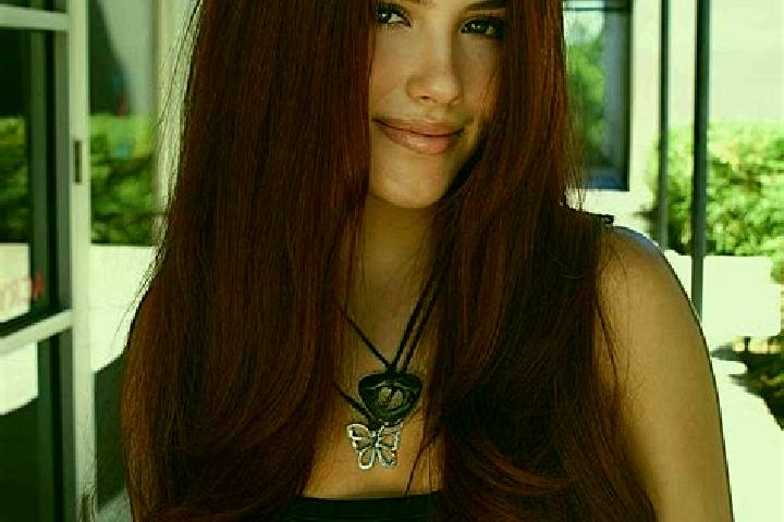 Emma, 35, a auburn dark-eyed slavic companion based in Severomuysk. Offering 69, OWO, Striptease, Fetish, Domination. Available for incall and outcall, day a...