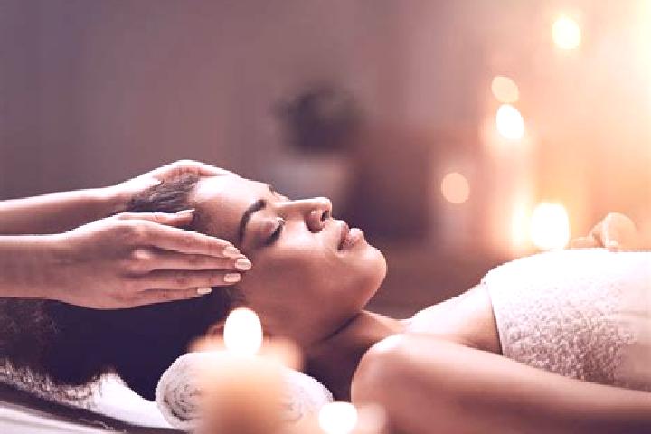 Emma, 35, a black grey-eyed asian companion based in Sde Hemed. Offering Massage, Erotic Massage, Overnight. Available for incall and outcall, day and evenin...