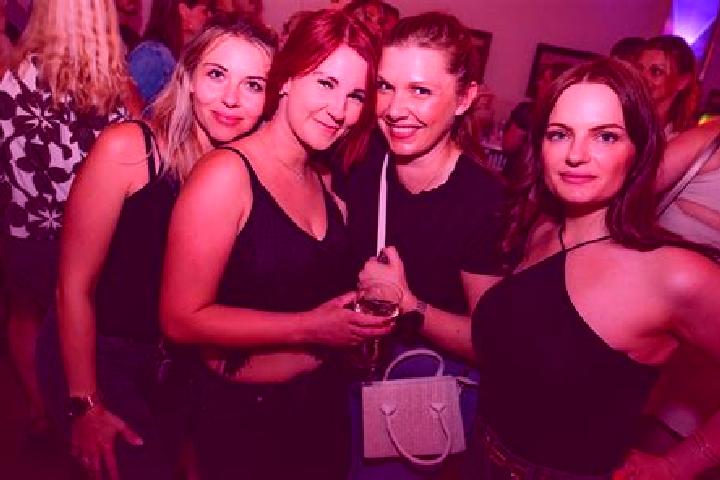 Emma, 35, a black hazel-eyed caucasian companion based in Neuhofen an der Krems. Offering Tantra, A-Level, BDSM. Available for incall and outcall, overnight ...