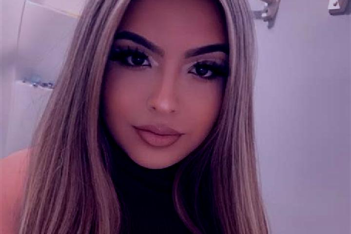Emma, 35, a blonde amber-eyed latina companion based in Daragutan. Offering Fetish, BDSM, Prostate Massage, Domination. Available for incall and outcall, day...