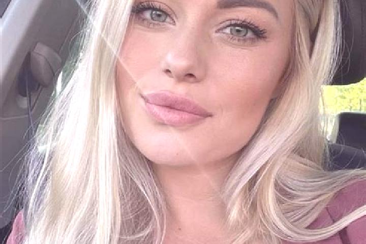 Emma, 35, a blonde hazel-eyed slavic companion based in Ahuatenco. Offering Prostate Massage, Travel Companion, GFE. Available for incall and outcall, overni...