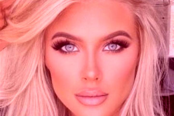 Emma, 35, a platinum blonde brown-eyed ebony companion based in Frasso Telesino. Offering Girlfriend Experience, Roleplay, BDSM, Fetish. Available for incall...