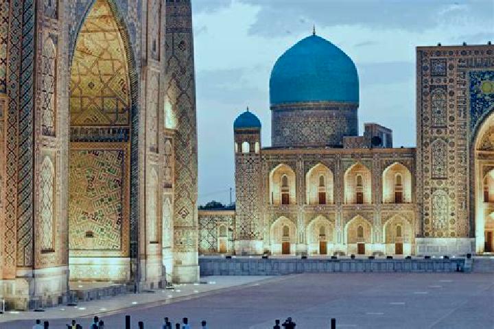 Emma, 35 — Escort in Beshariq, Uzbekistan