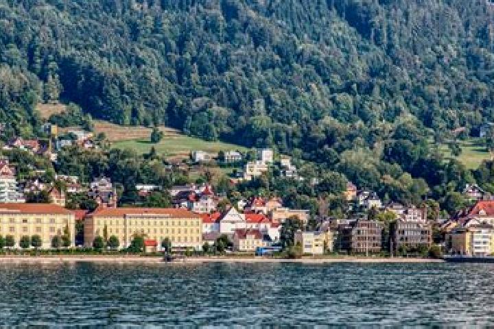 Emma, 35 — Escort in Bregenz, Austria