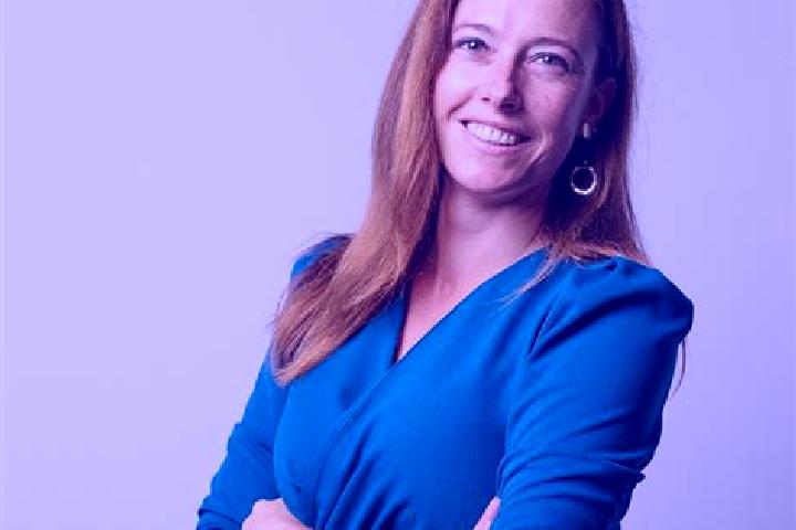 Emma, 35 — Escort in Brexent-Enocq, France