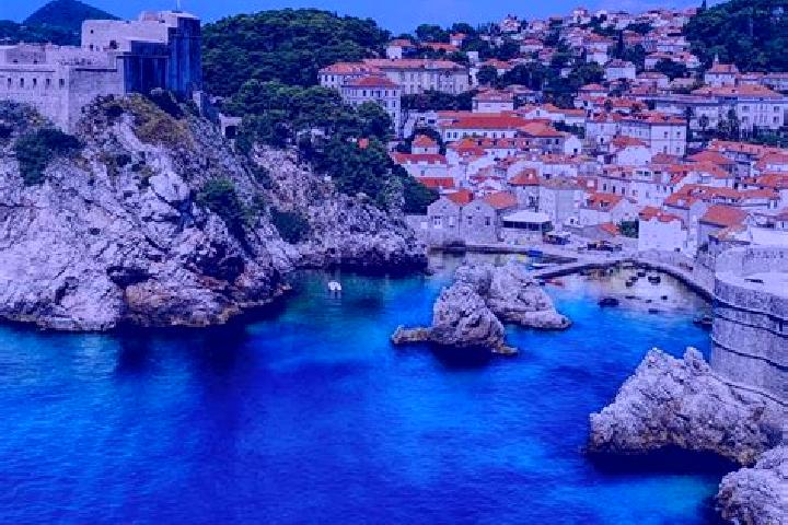 Emma, 35 — Escort in Grab, Croatia