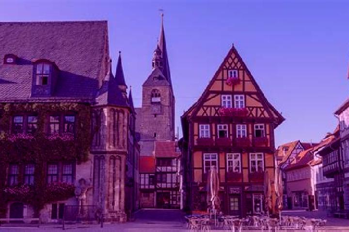 Emma, 35 — Escort in Marth, Germany