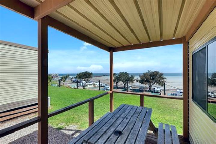 Emma, 35 — Escort in Moonta Bay, Australia