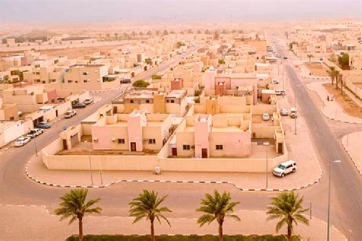 Emma, 35 — Escort in Sabya, Saudi Arabia
