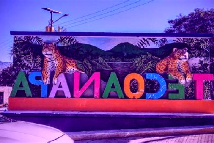 Emma, 35 — Escort in Tecoanapa, Mexico