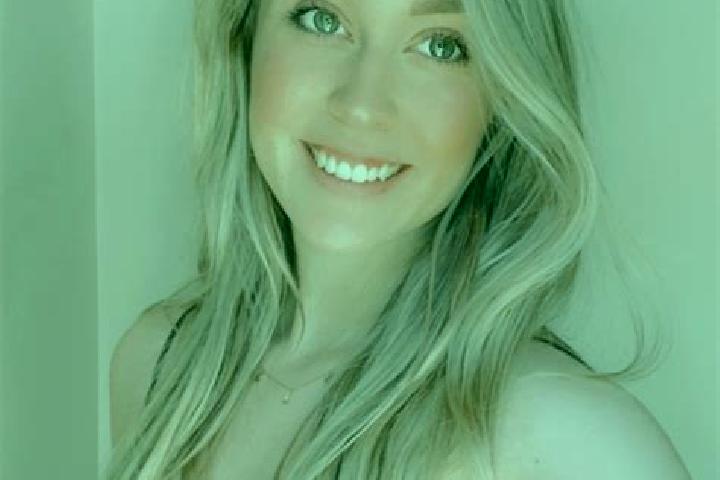 Emma, 35 — Escort in Windham, United States