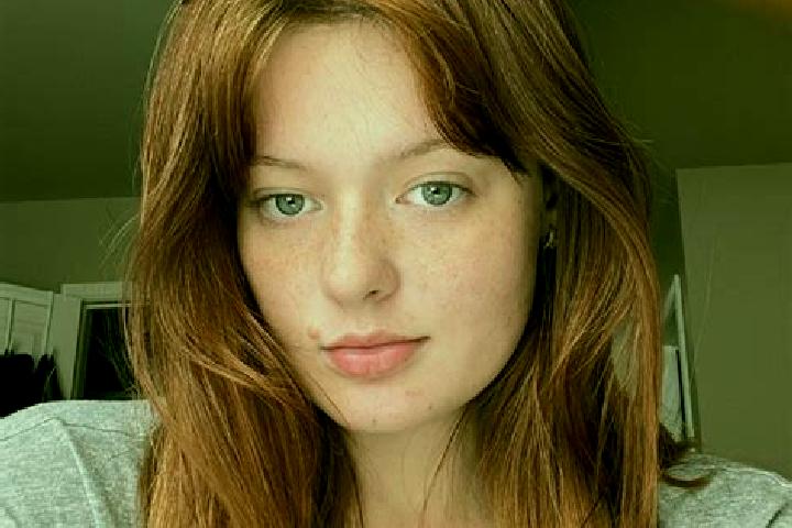 Emma, 36, a auburn grey-eyed caucasian companion based in Dom Basilio. Offering OWO, Party Girl, Duos. Available for incall and outcall, day and evening dates.