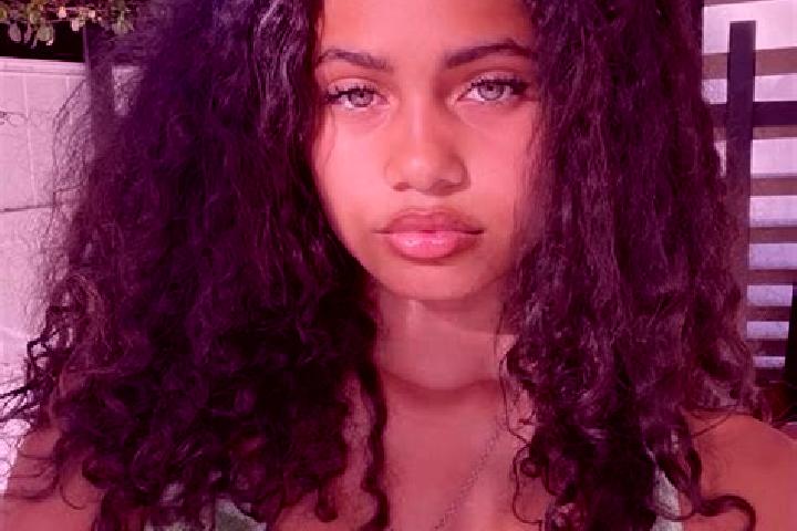 Emma, 36, a black green-eyed mixed companion based in Dragodanesti. Offering Striptease, Duos, Prostate Massage. Available for incall and outcall, overnight ...