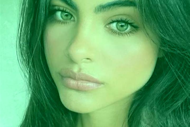 Emma, 36, a black grey-eyed indian companion based in Laborde. Offering Couples, Prostate Massage, Dinner Date, BDSM. Available for incall and outcall, overn...