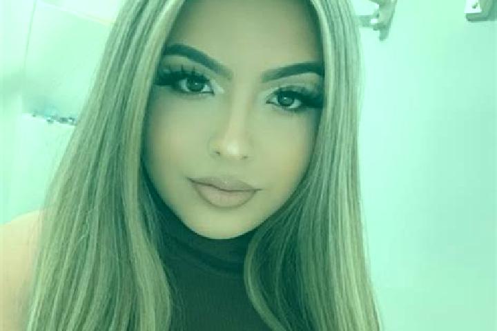Emma, 36, a blonde dark-eyed latina companion based in Holboca. Offering Domination, A-Level. Available for incall and outcall, overnight bookings available.