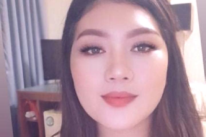 Emma, 36, a blonde grey-eyed asian companion based in Kedunglo. Offering Duos, GFE, Deep French Kissing, OWO. Available for incall and outcall, day and eveni...