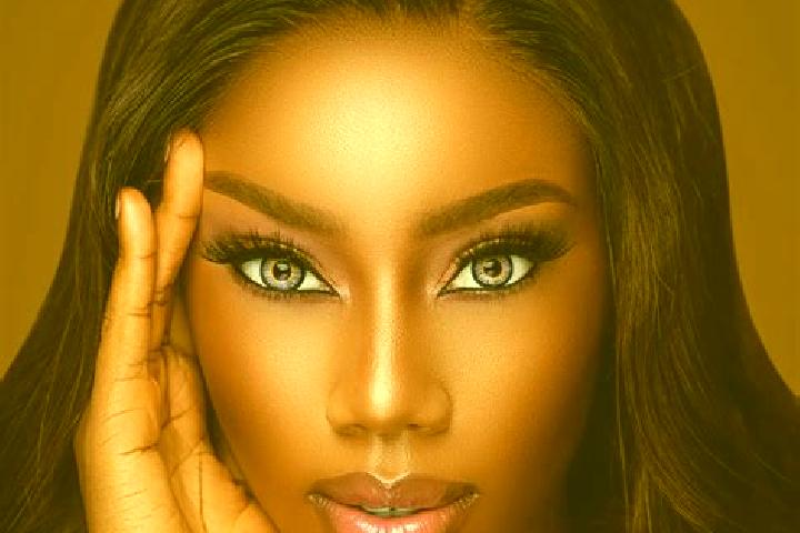 Emma, 36, a red blue-eyed ebony companion based in Bialobrzegi. Offering A-Level, CIM, Couples, Fetish, Dinner Date. Available for incall and outcall, overni...