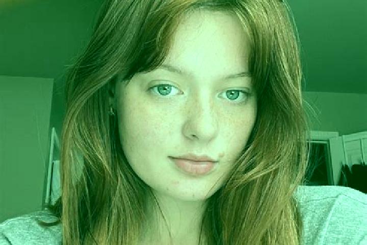 Emma, 36, a red blue-eyed middle eastern companion based in Charolles. Offering OWO, GFE, Striptease, Couples, Erotic Massage. Available for incall and outca...