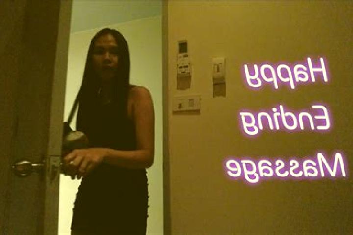 Emma, 36, a red grey-eyed ebony companion based in Blaincourt-les-Precy. Offering Fetish, Deep French Kissing, Party Girl, Erotic Massage. Available for inca...