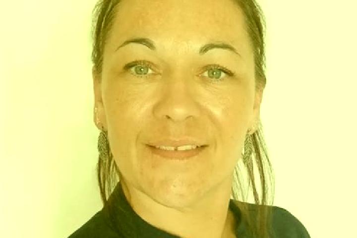 Emma, 36 — Escort in Beaumetz-les-Loges, France