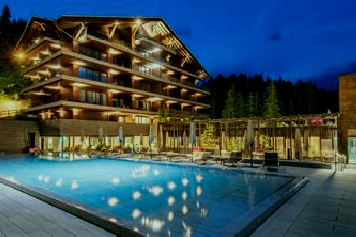 Emma, 36 — Escort in Crans-Montana, Switzerland