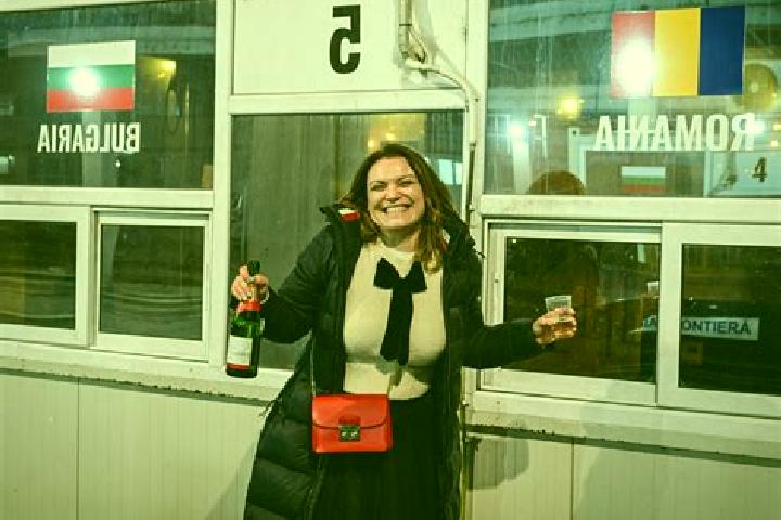 Emma, 36 — Escort in Filias, Romania