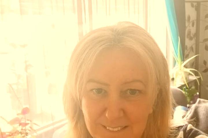 Emma, 36 — Escort in Glenrosa, Canada