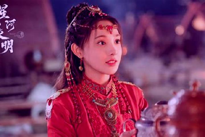 Emma, 36 — Escort in Jiaxuan, China