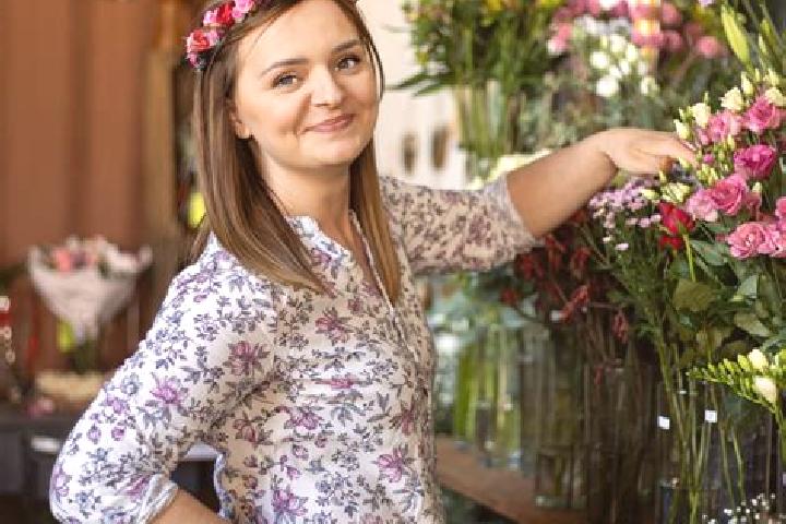 Emma, 36 — Escort in Ostrowy Tuszowskie, Poland