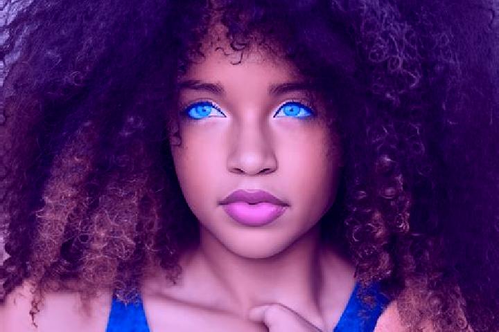 Emma, 37, a black blue-eyed mixed companion based in Village Park. Offering Erotic Massage, OWO, Travel Companion. Available for incall and outcall, overnigh...