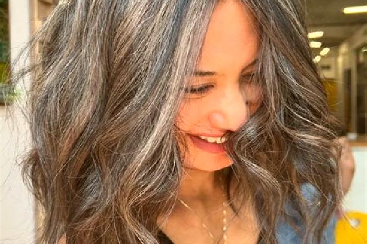 Emma, 37, a brunette grey-eyed slavic companion based in Villa Constitucion. Offering Massage, Tantra, Fetish, Girlfriend Experience. Available for incall an...