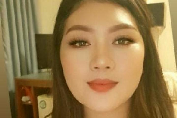 Emma, 37, a chestnut hazel-eyed asian companion based in Luzhuangzi. Offering GFE, Deep French Kissing, 69. Available for incall and outcall, overnight booki...