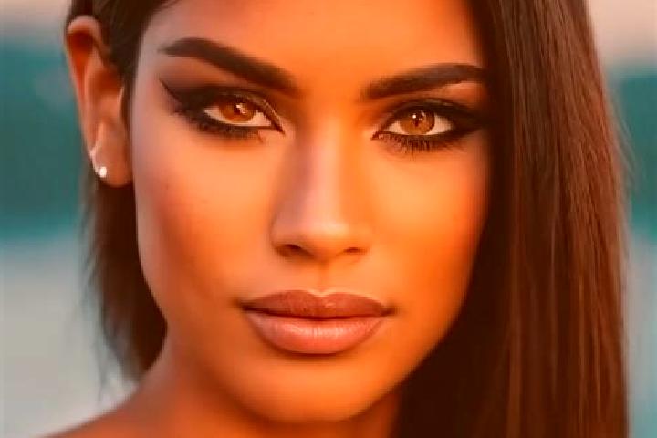 Emma, 37, a dark blonde green-eyed latina companion based in Teliu. Offering GFE, Deep French Kissing, CIM, Couples. Available for incall and outcall, overni...
